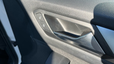 Volkswagen T-Roc 1.0 TSI Life 5dr Petrol Hatchback